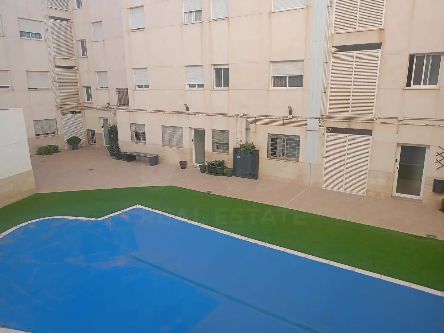 Piscina de Piso en venta en Lorca con Calefacción y Piscina