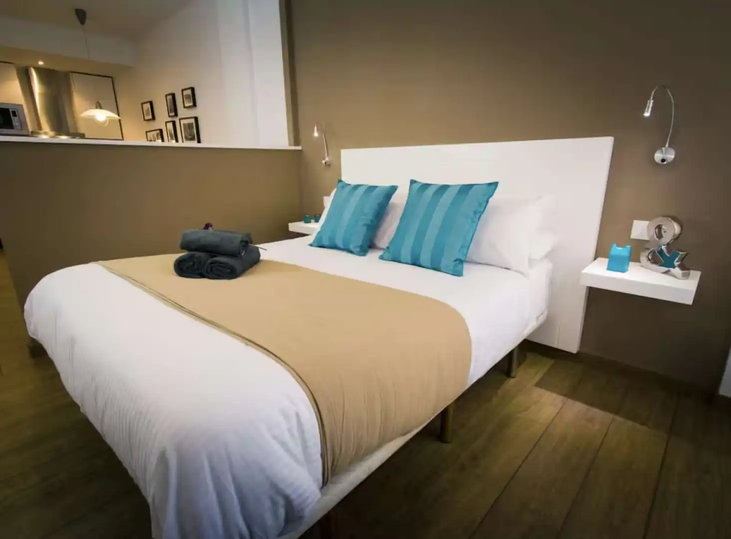 Bedroom of Study for share in Málaga  with Air Conditioner, Heating and Terrace