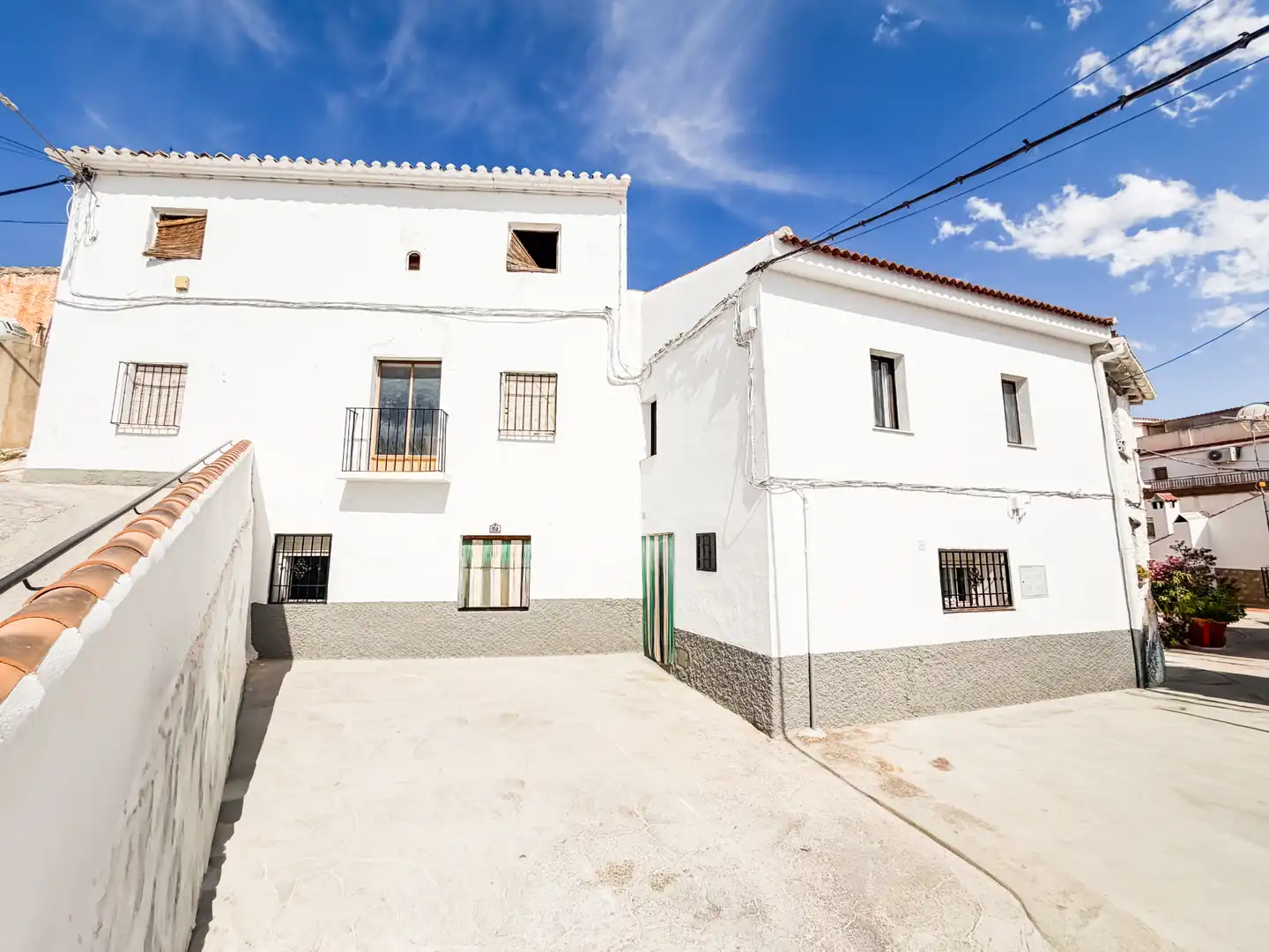 Vista exterior de Casa o chalet en venta en Freila con Amueblado, Horno y Lavadora