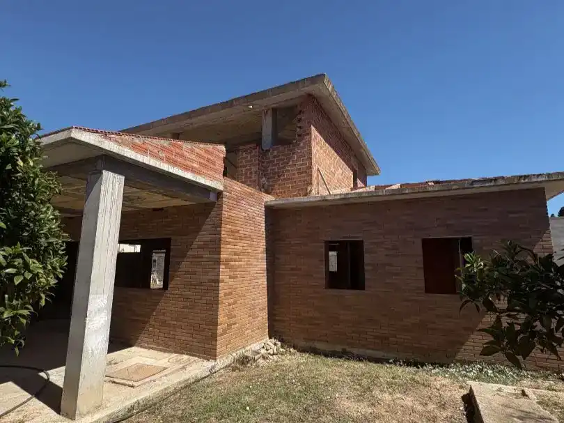 Vista exterior de Pis en venda en Cubelles amb Jardí privat i Traster