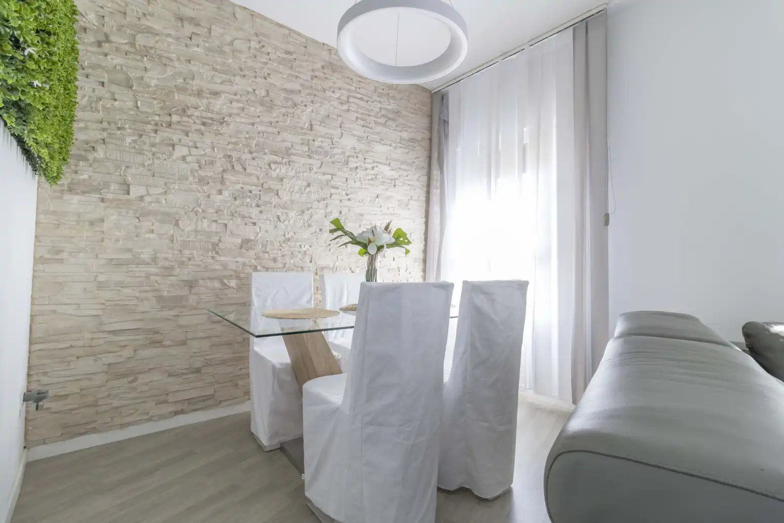 Comedor de Piso en venta en Sevilla con Aire acondicionado, Calefacción y Jardín privado