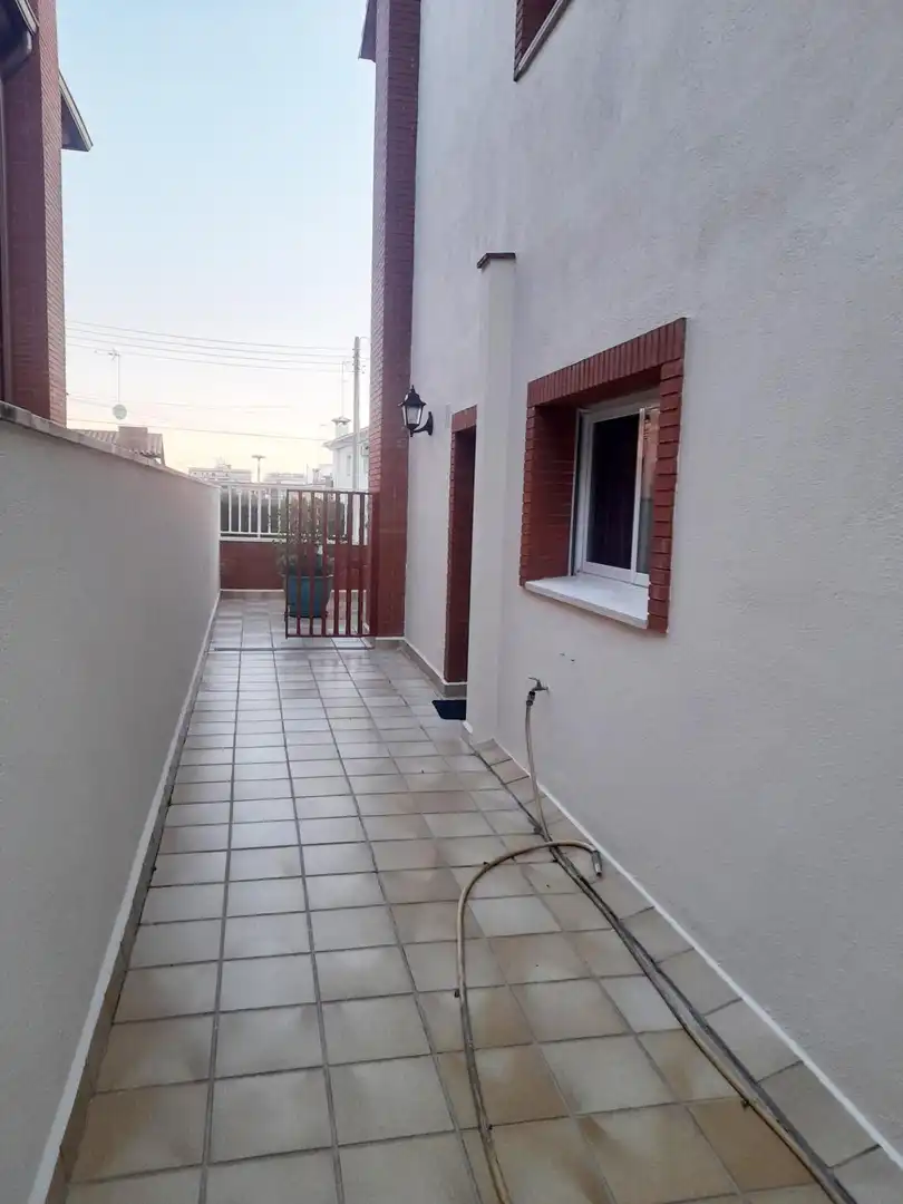 Terrasse von Haus oder Chalet zur Miete in Premià de Mar mit Klimaanlage, Terrasse und Balkon