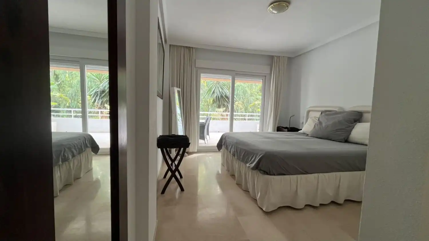Dormitori de Apartament de lloguer en Benalmádena amb Aire condicionat, Calefacció i Terrassa