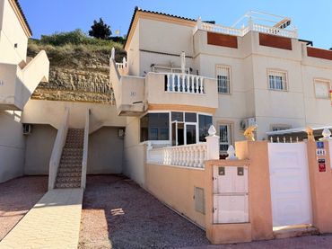 Apartament amb balcó en venda a Benijófar