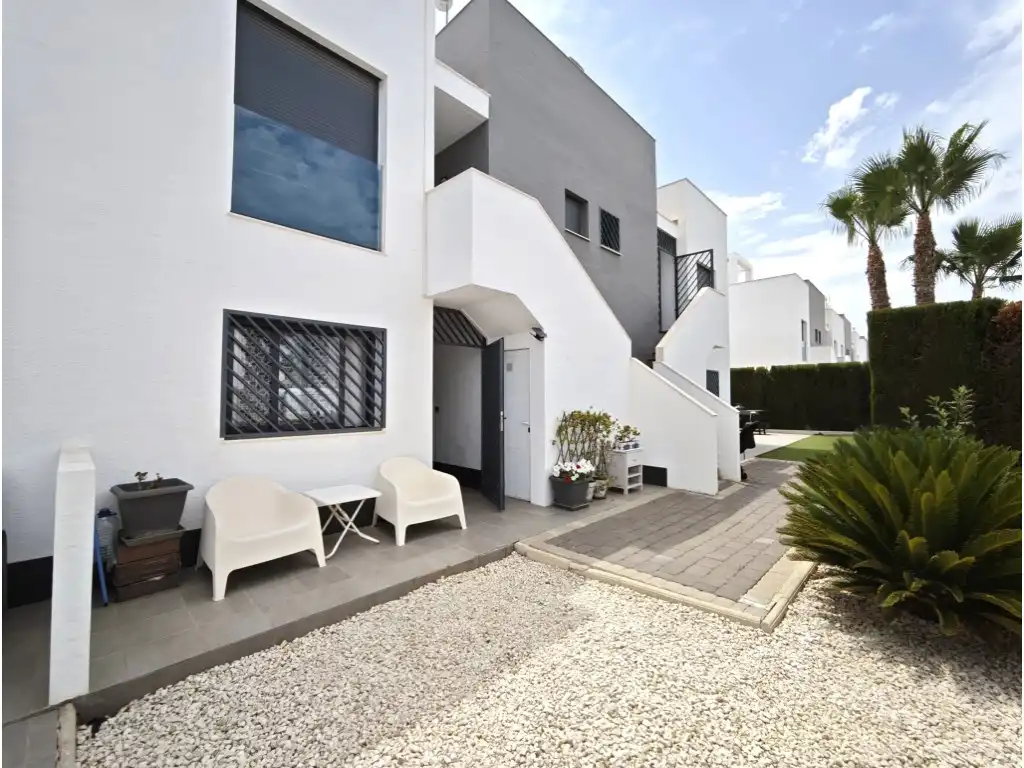 Apartamento con piscina en venta en Calle Granate, imagen 28