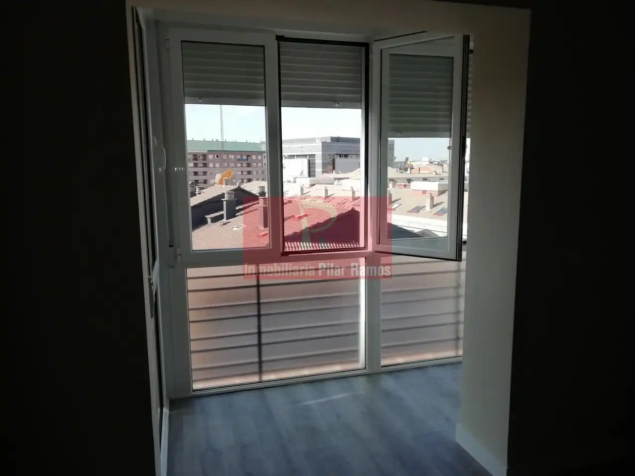 Terraza de Apartamento de alquiler en León Capital  con Calefacción, Parquet y Terraza
