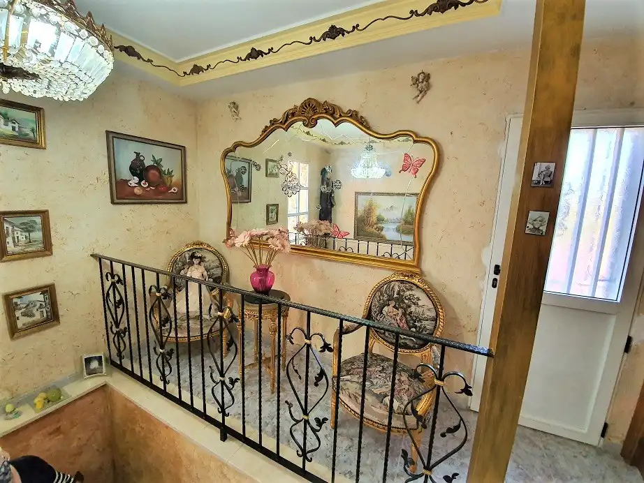 Casa o chalet en venta en Elche / Elx con Terraza, Balcón y Alarma