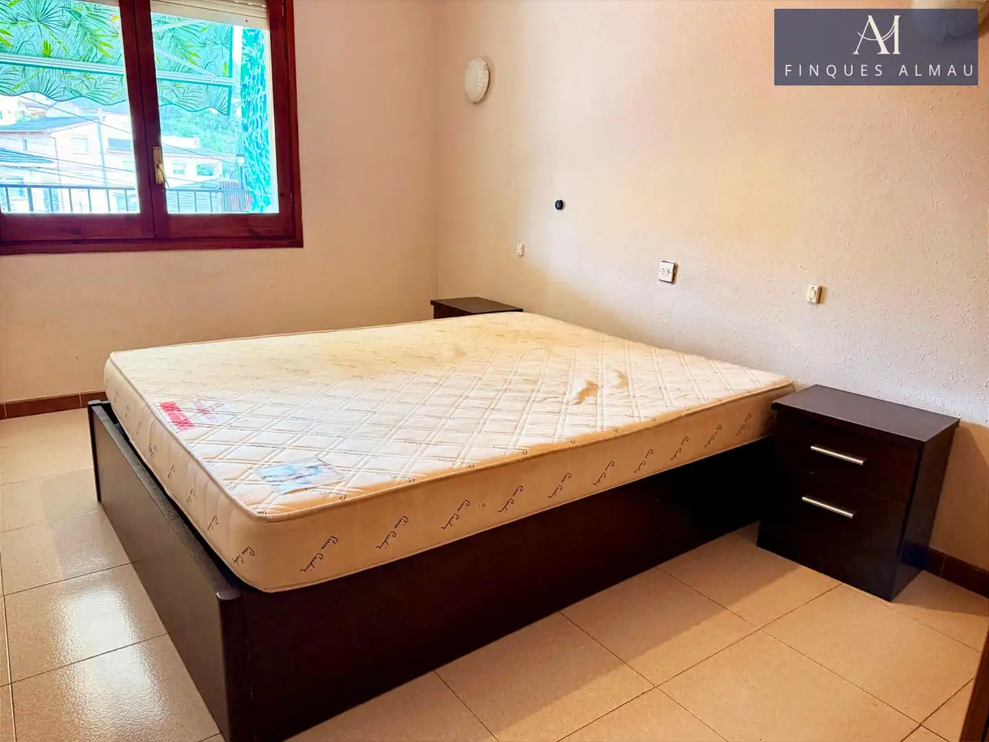 Habitación de Casa adosada en venta en Cunit con Jardín privado, Terraza y Amueblado