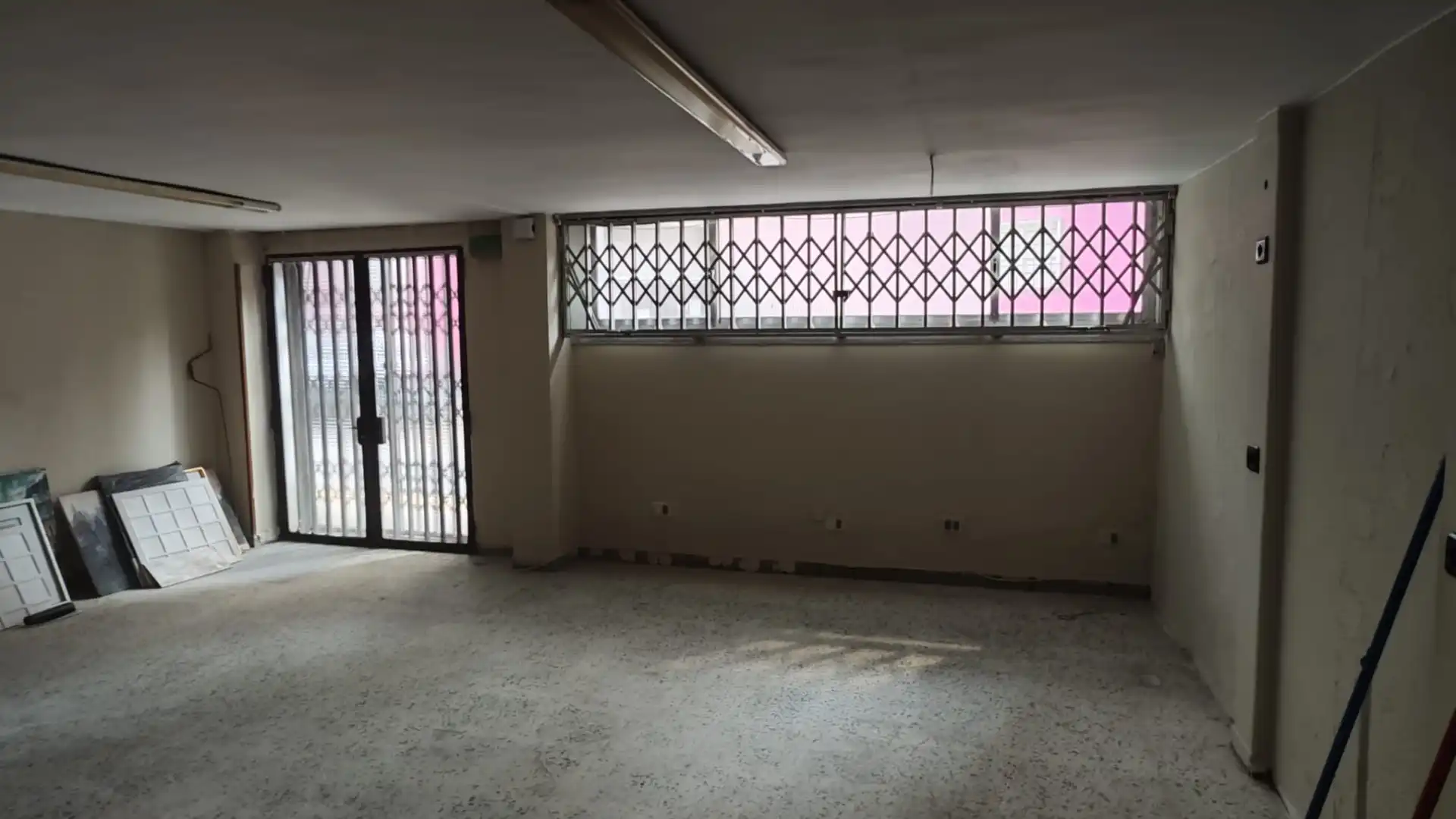 Business premises for sale in Calle de D. Luis Sallenave 3, imagen 6