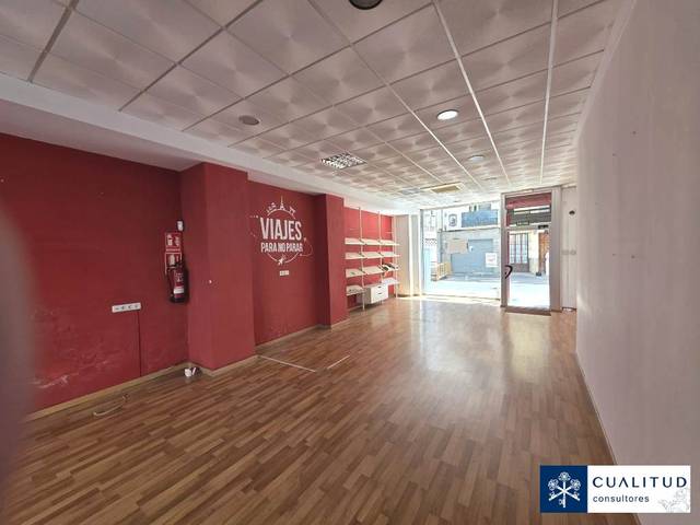 Local comercial en Venta en Plaza Illes Columbretes