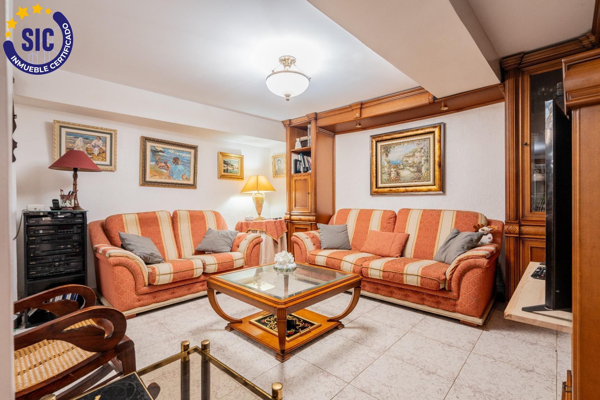 Sala d'estar de Pis en venda en  Valencia Capital amb Aire condicionat, Terrassa i Traster