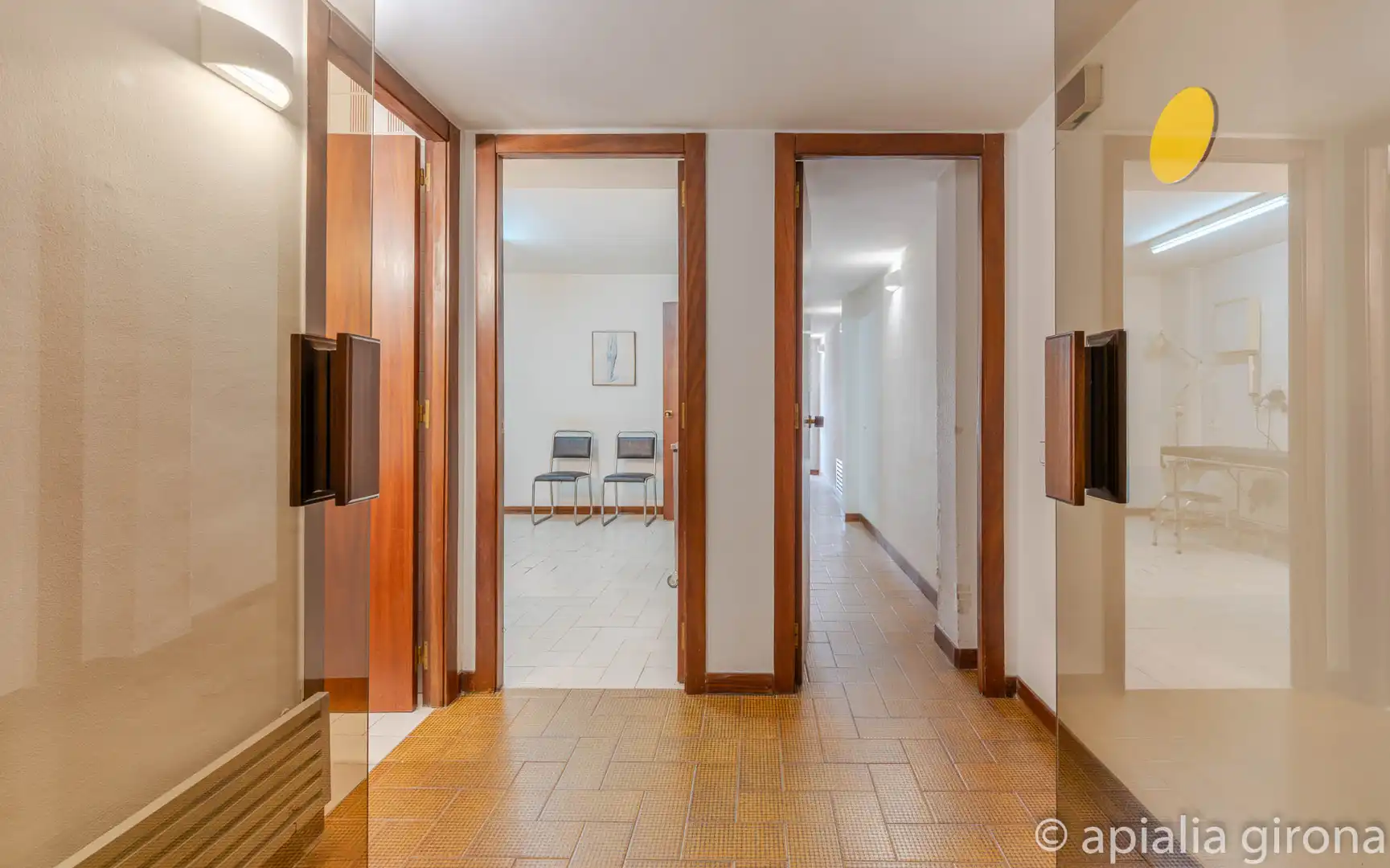 Büro zum Verkauf in Girona mit Klimaanlage, Heizung und Möbliert