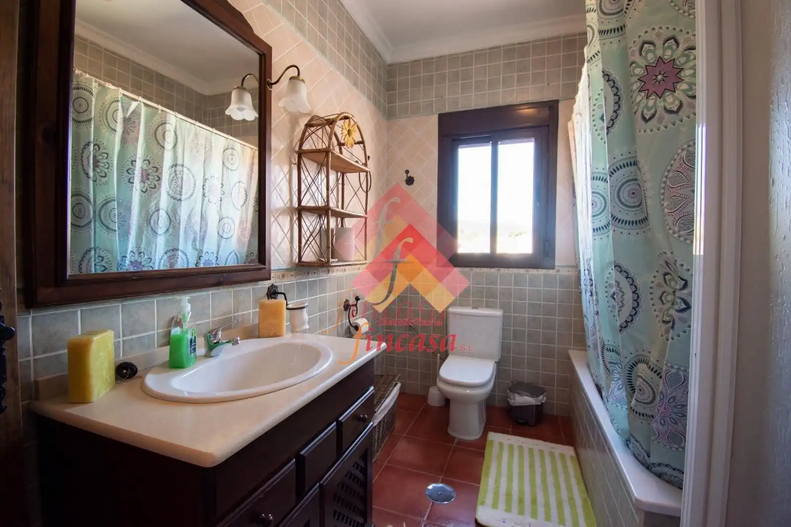 Baño de Casa o chalet de alquiler en Arriate con Terraza y Amueblado