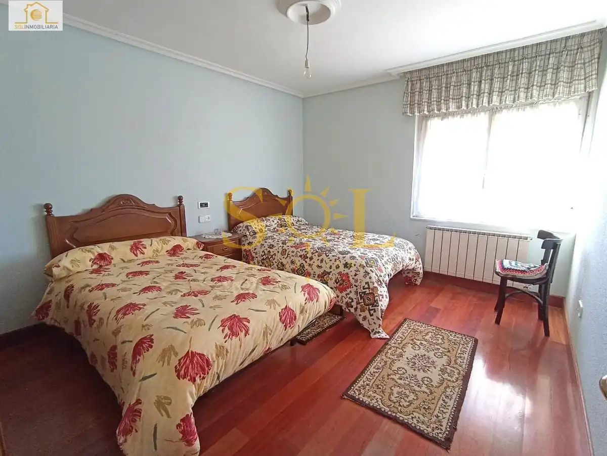 Habitación de Casa o chalet en venta en Villanueva de las Manzanas con Calefacción, Jardín privado y Parquet