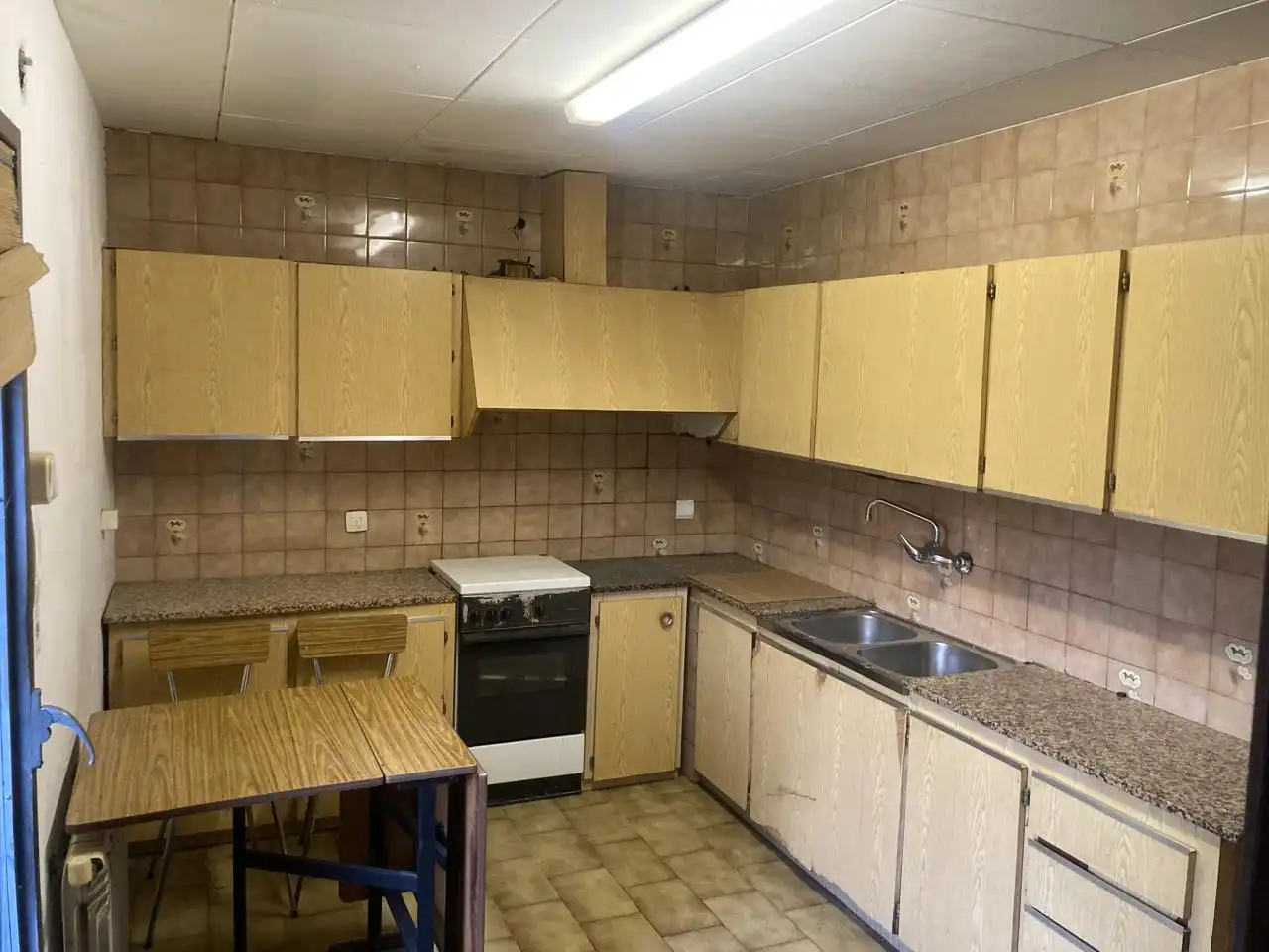 Küche von Country house zum Verkauf in Vilanova de l'Aguda mit Heizung, Privatgarten und Terrasse