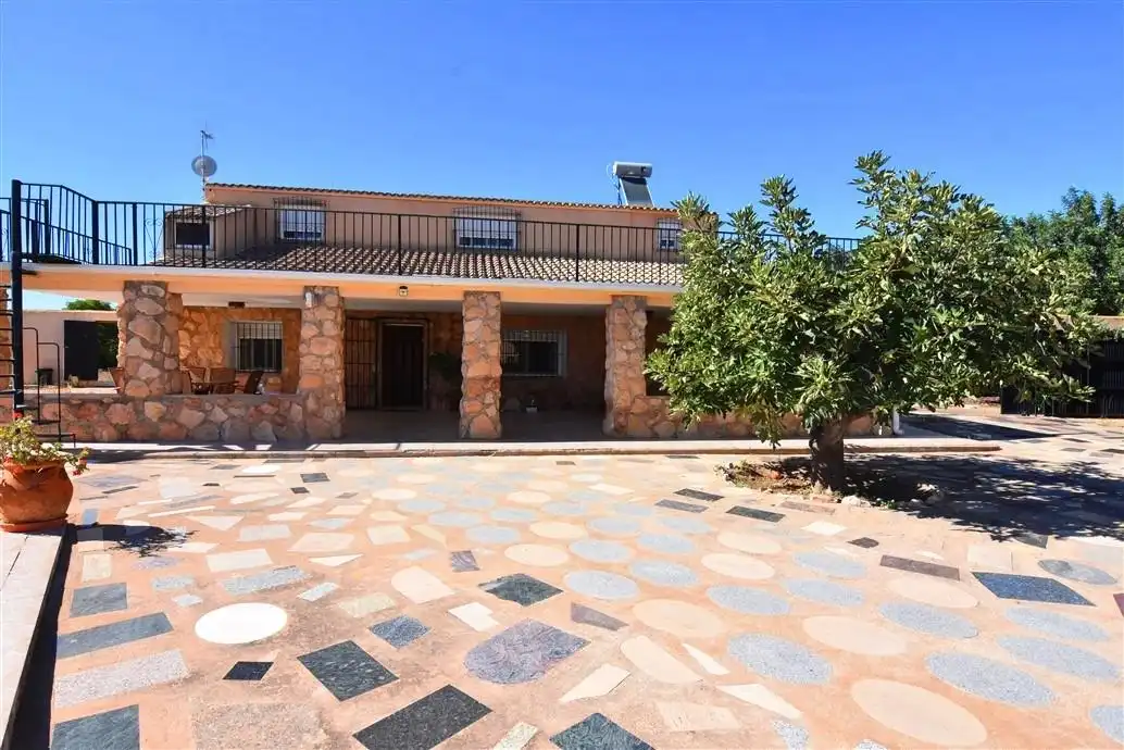 Houses for sale in Carretera LA CAÑADA, 1, Valladolises y Lo Jurado