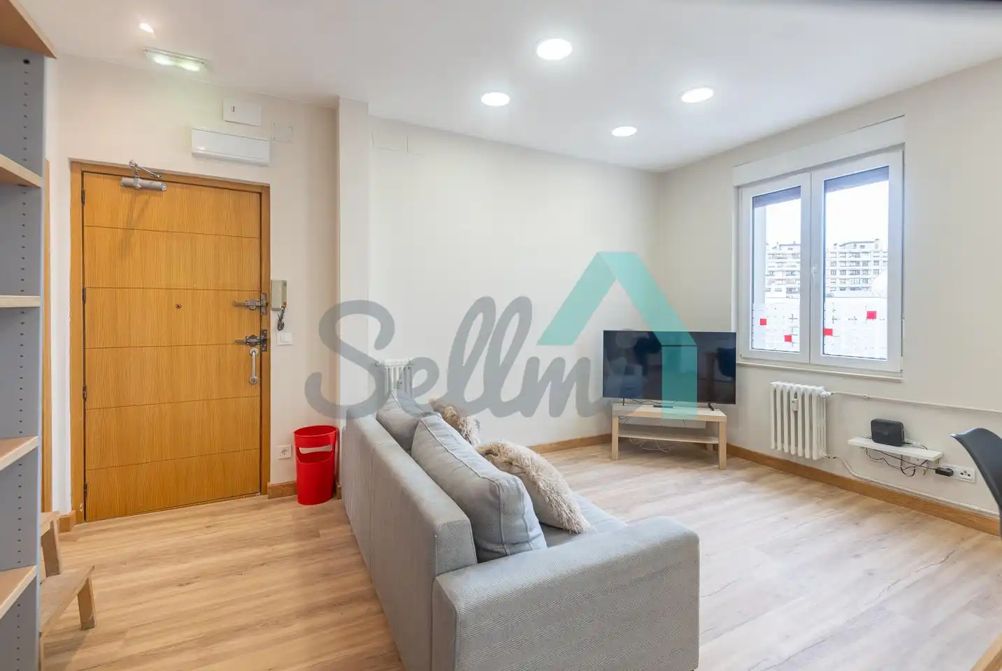Sala de estar de Piso de alquiler en Oviedo  con Calefacción, Terraza y Amueblado