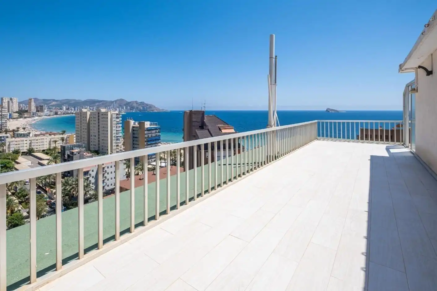 Ático con jardín en venta en Playa de Poniente, imagen 10