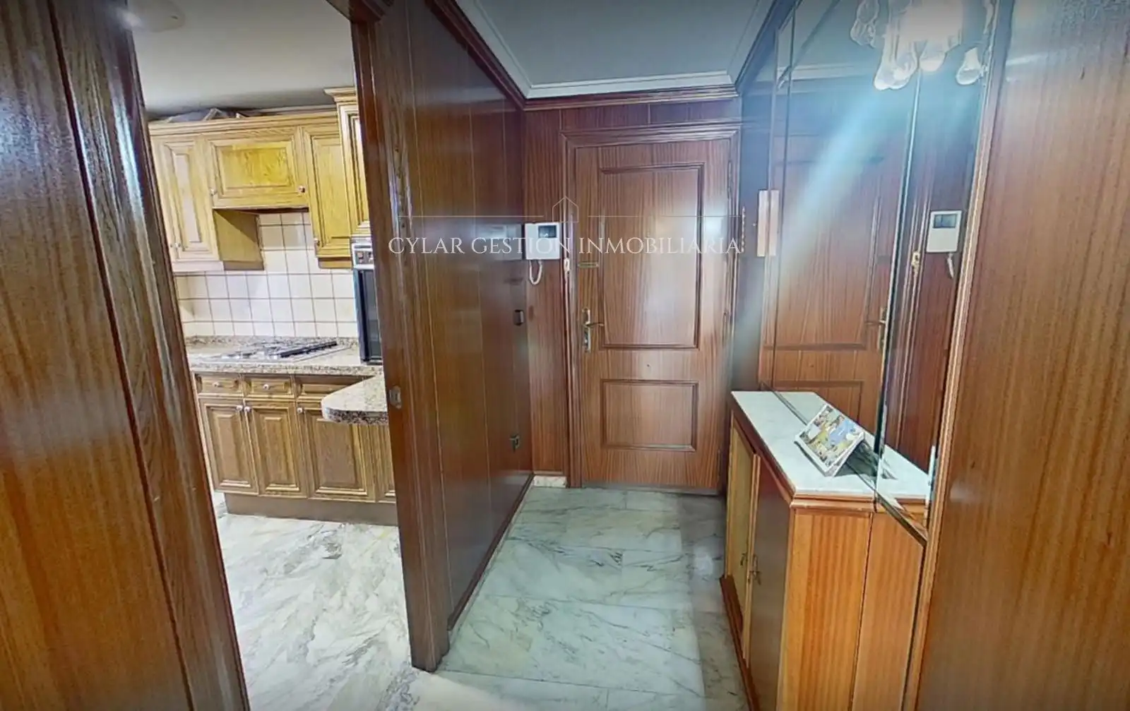 Piso en venta en Salamanca con Calefacción, Terraza y Piscina