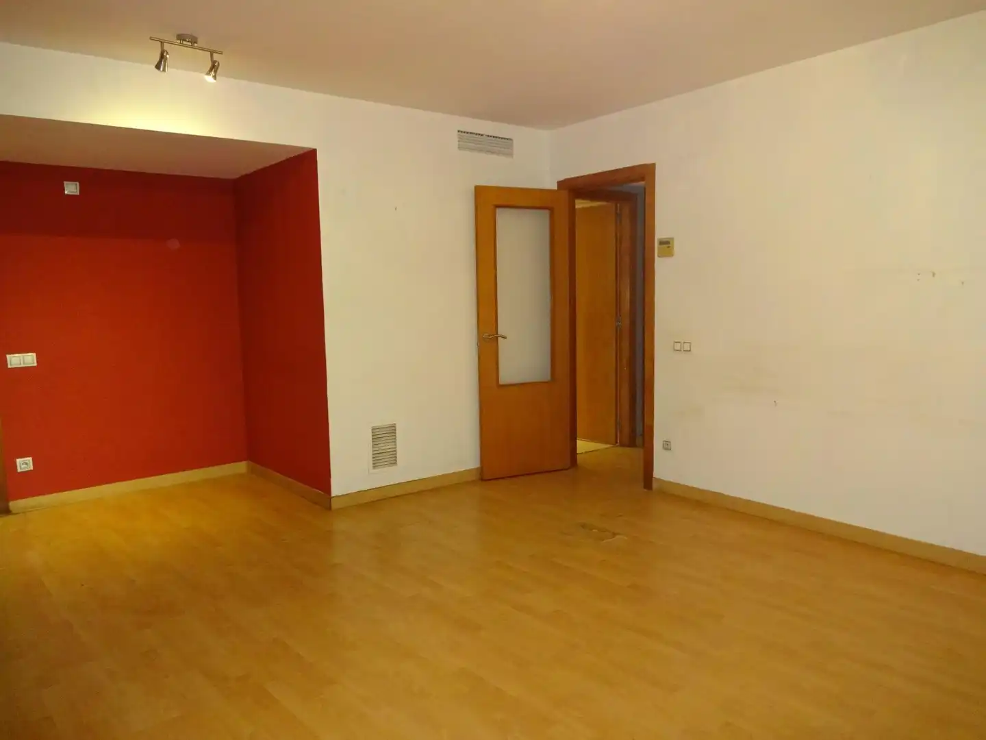 Piso en venta en Mataró con Aire acondicionado, Calefacción y Piscina comunitaria