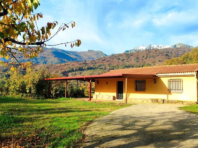 Terreno en Venta en Calle Castro Celta, 38 en Candeleda