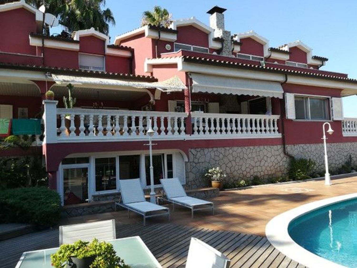 Jardín de Casa o chalet en venta en Alella con Aire acondicionado, Calefacción y Jardín privado