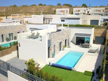 Villa con piscina in vendita a Algorfa