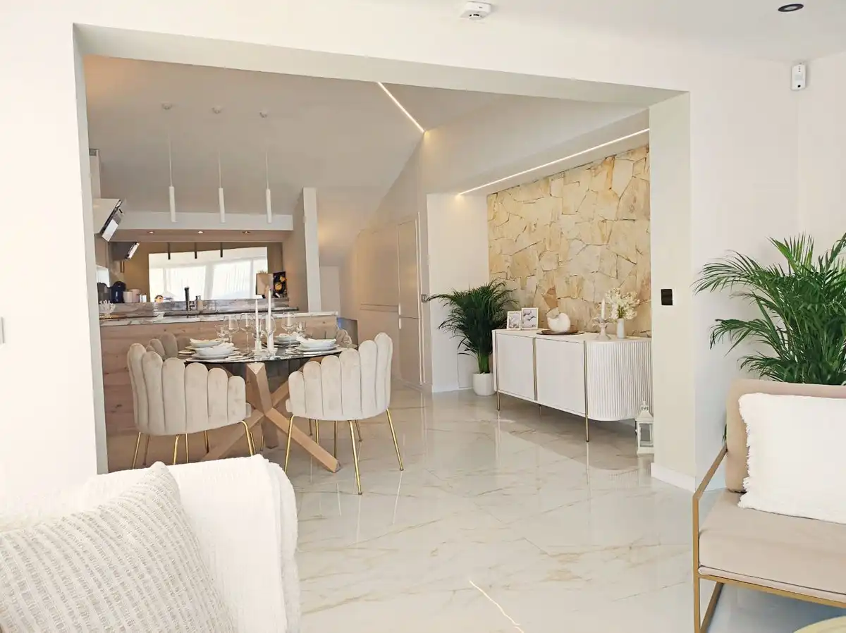 Casa con piscina en venta en Estepona - Estepona,Centro,Calle Moreno Torroba, imagen 10