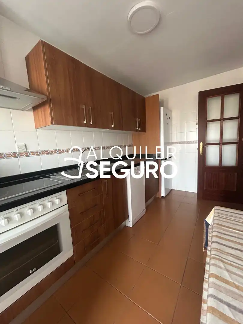 Kitchen of Flat for rent in Granada  with Air Conditioner and Furnished