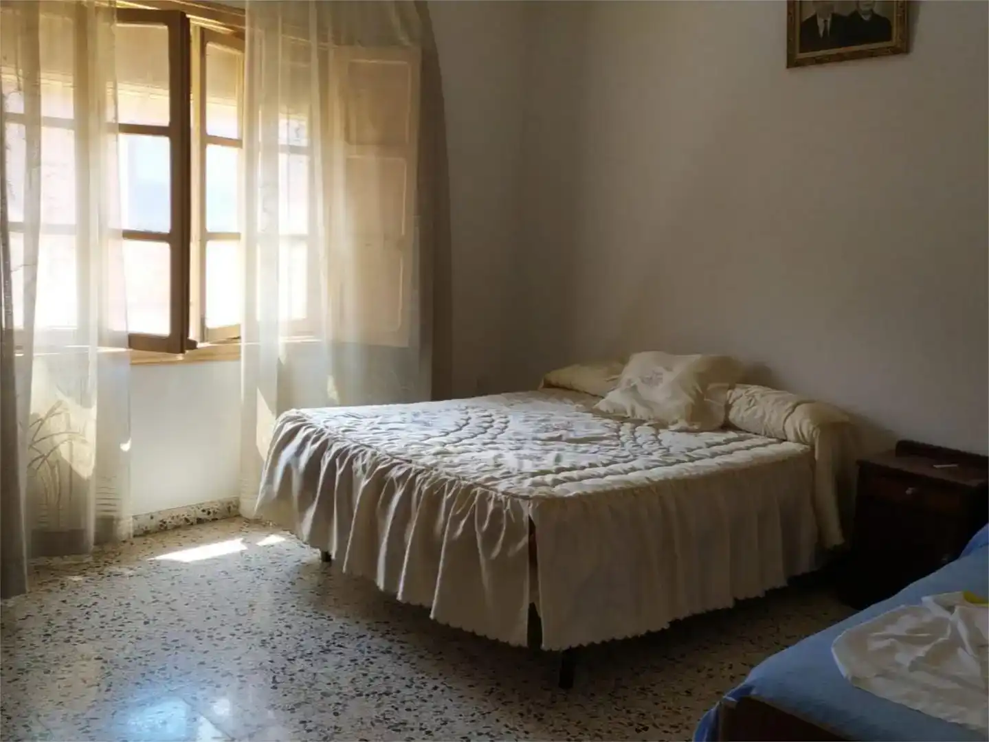 Habitación de Casa adosada en venta en Consuegra, Toledo