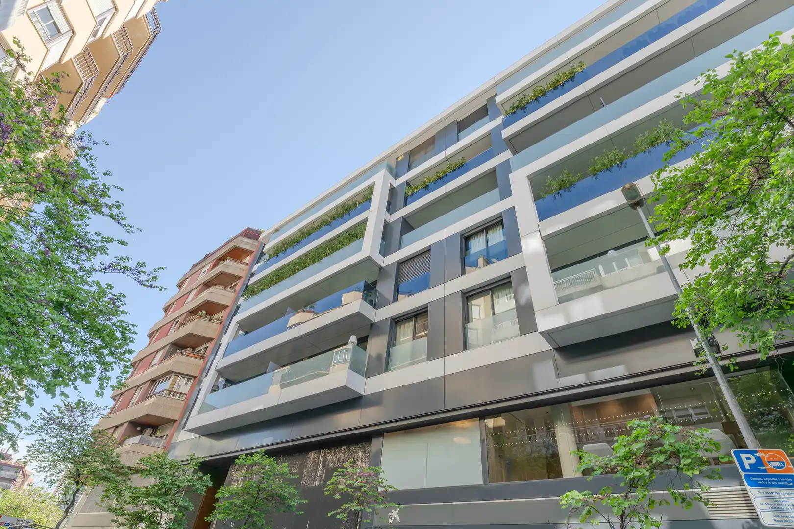 Exterior view of Flat for sale in Girona  with Air Conditioner, Heating and Parquet flooring