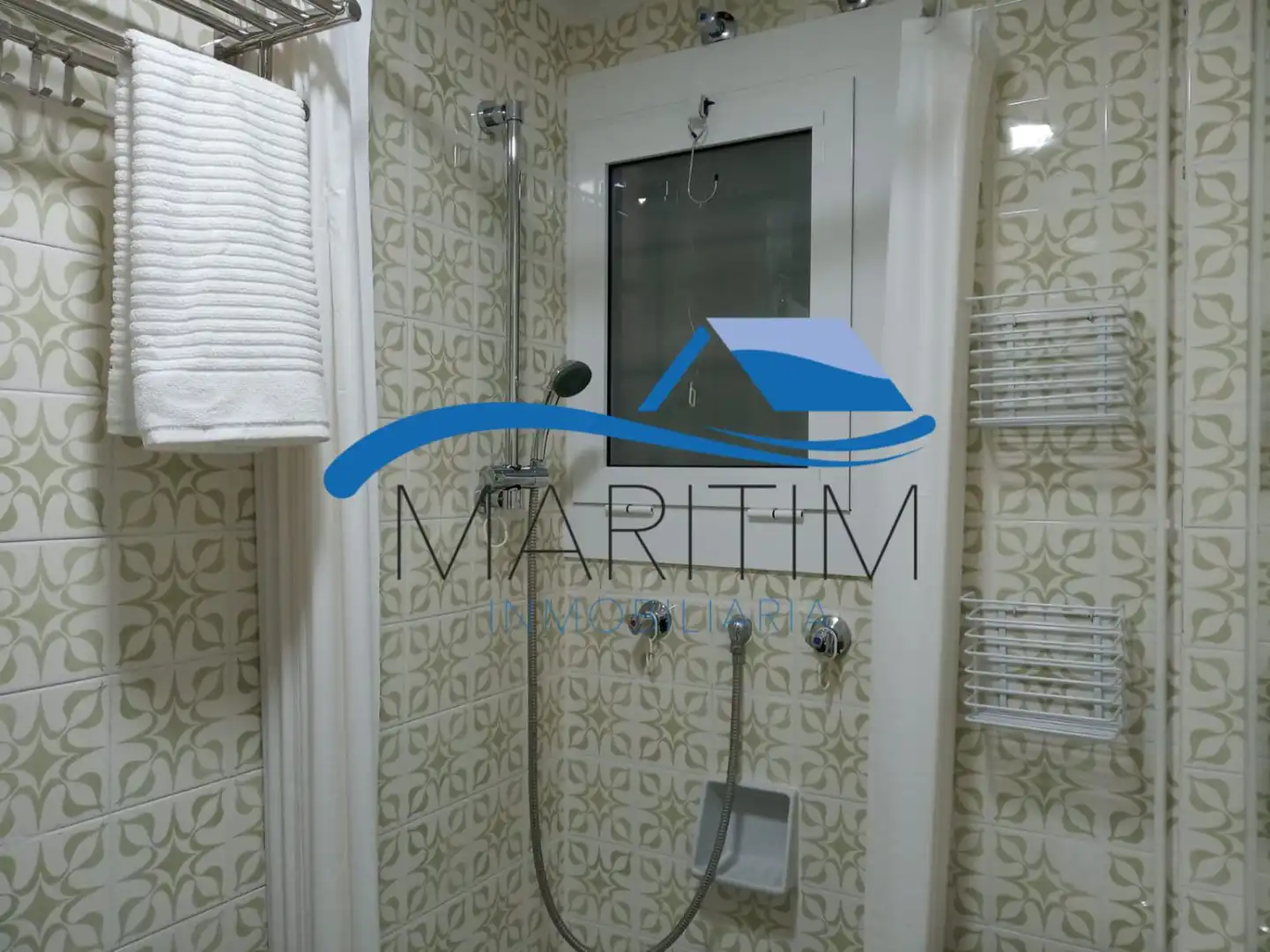 Bathroom of Flat for sale in Tossa de Mar  with Heating, Balcony and Community pool