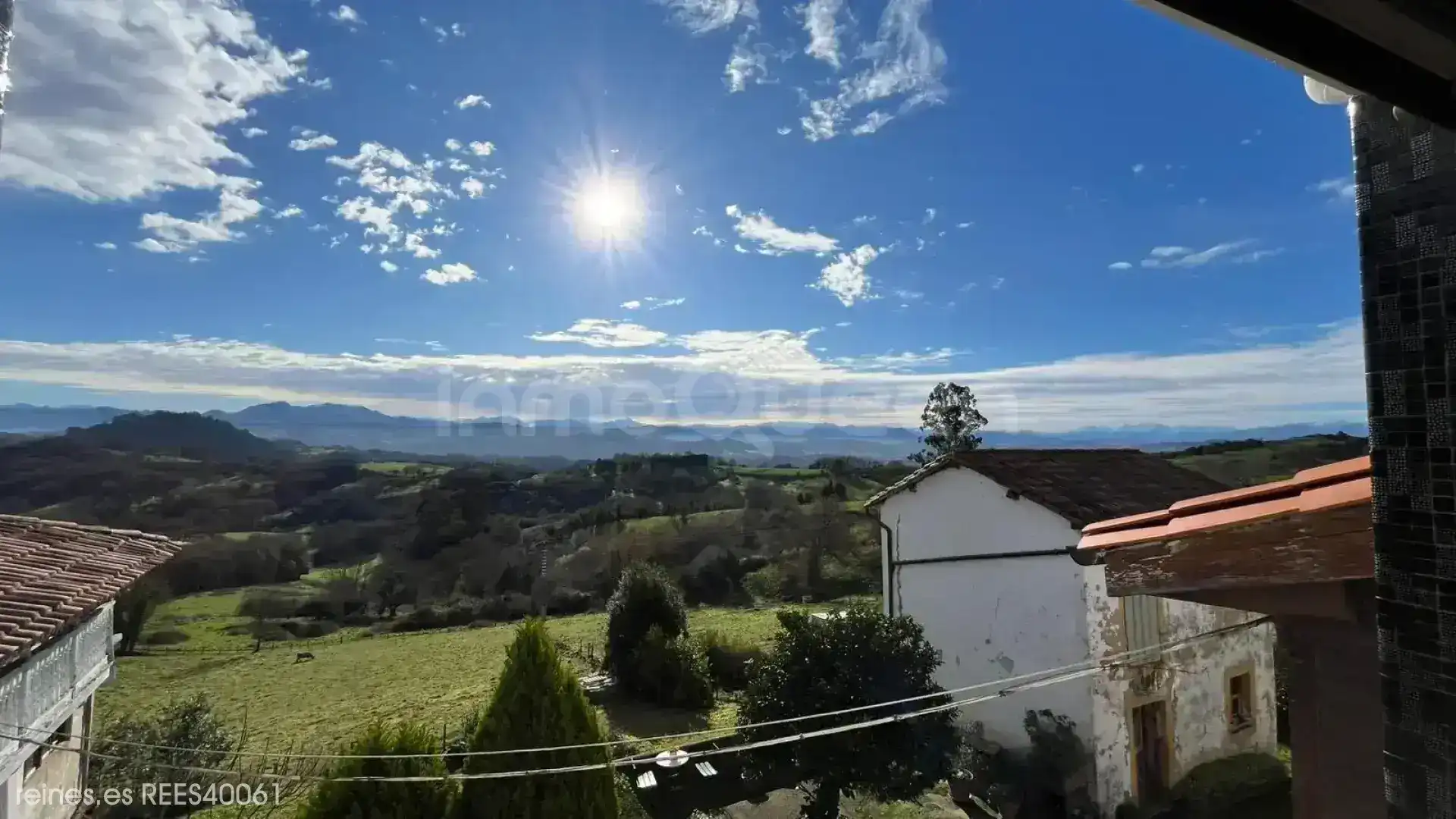 Außenansicht von Haus oder Chalet zum Verkauf in Siero mit Heizung, Privatgarten und Terrasse
