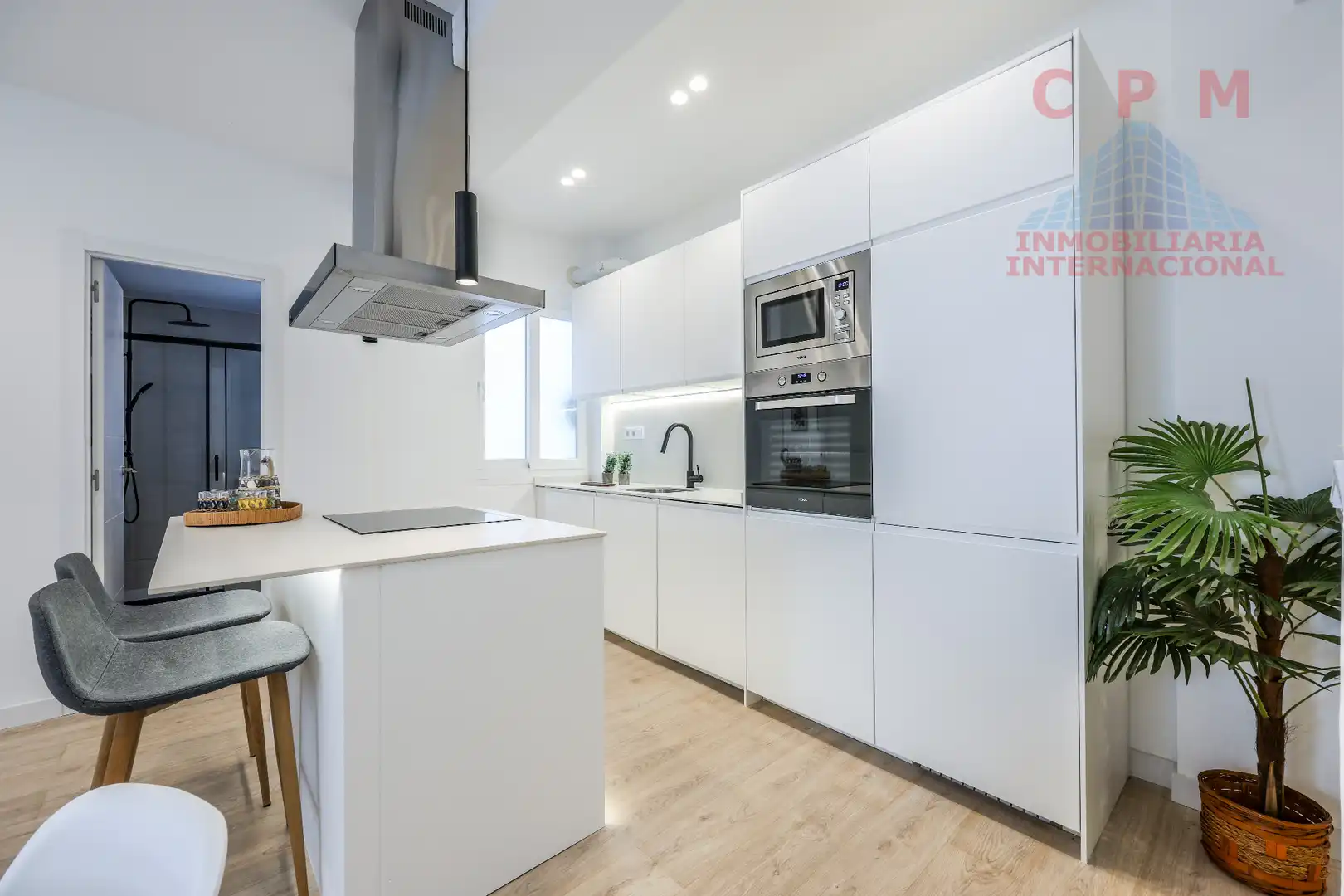 Küche von Wohnung zur Miete in Madrid mit Klimaanlage, Heizung und Parkett