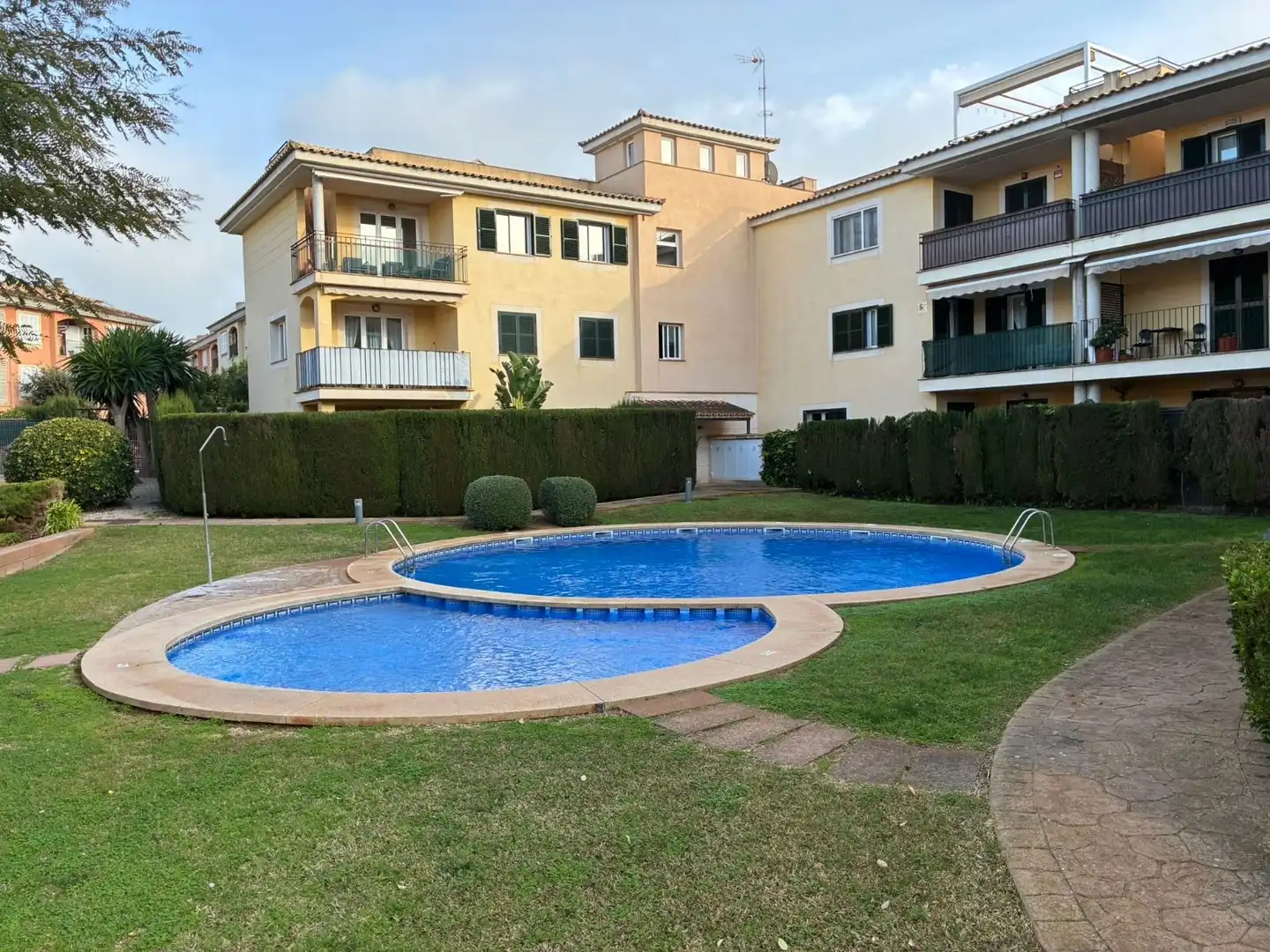 Swimming pool of Apartments for sale in Llucmajor  with Air Conditioner, Heating and Private garden