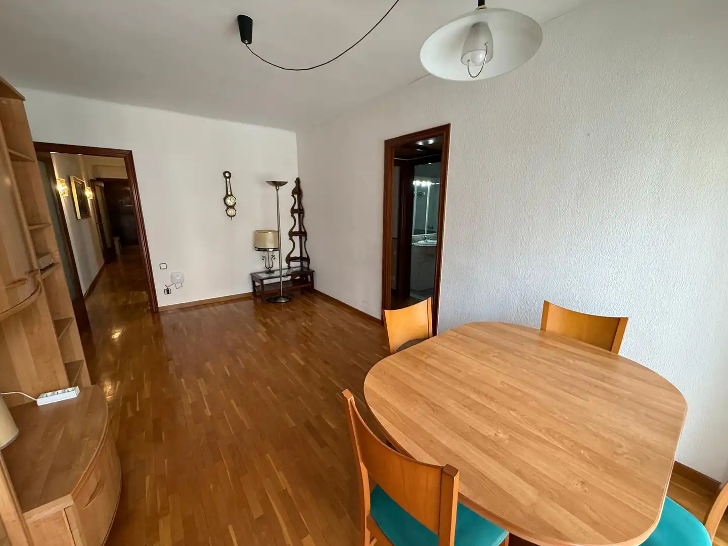 Comedor de Piso en venta en Barcelona con Amueblado y Balcón