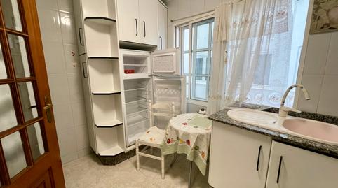 Foto 3 de Piso de alquiler en Rúa de Santiago León de Caracas, Ensanche - Sar, A Coruña