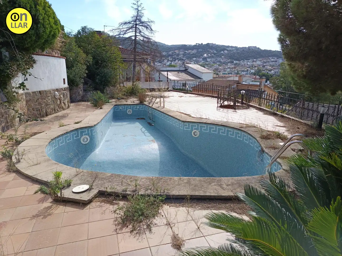 Schwimmbecken von Haus oder Chalet zum Verkauf in Sant Fost de Campsentelles mit Privatgarten, Terrasse und Abstellraum