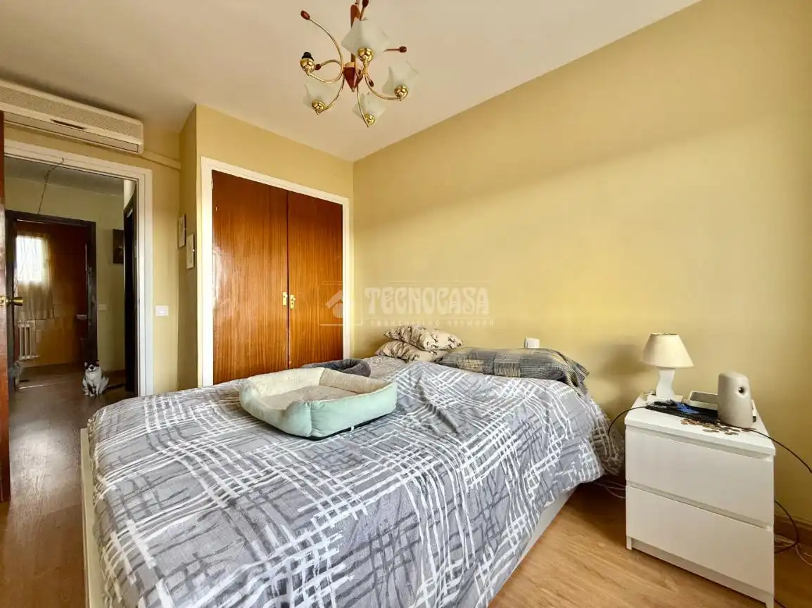 Habitación de Piso en venta en Alcalá de Henares con Calefacción y Terraza