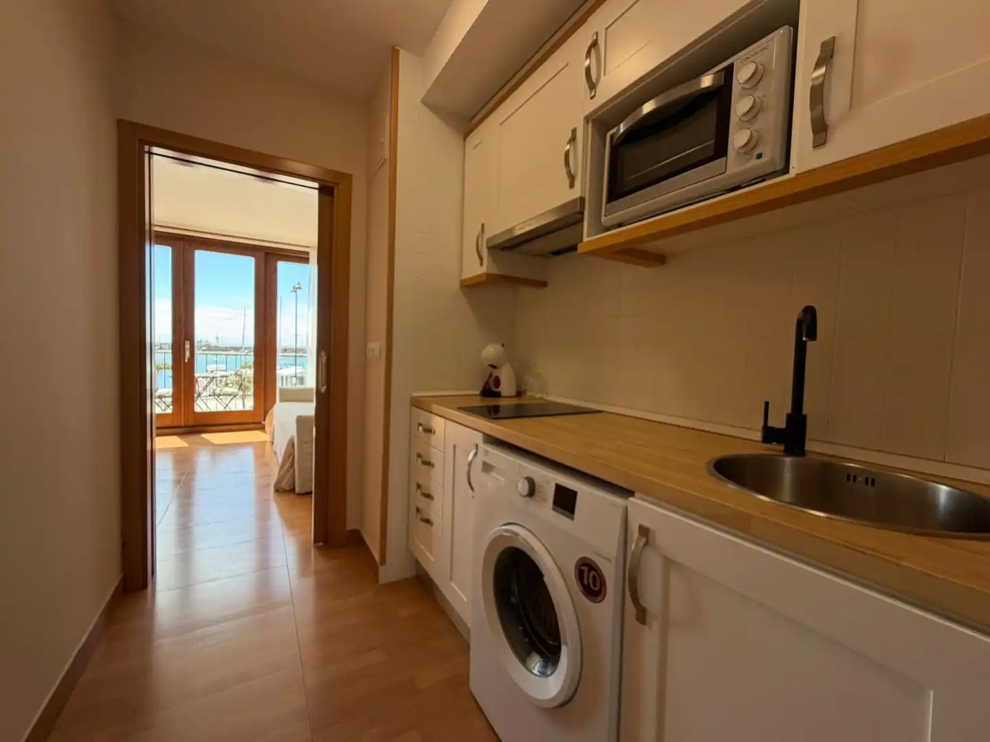 Cuina de Apartament en venda en Cambrils amb Aire condicionat, Calefacció i Parquet