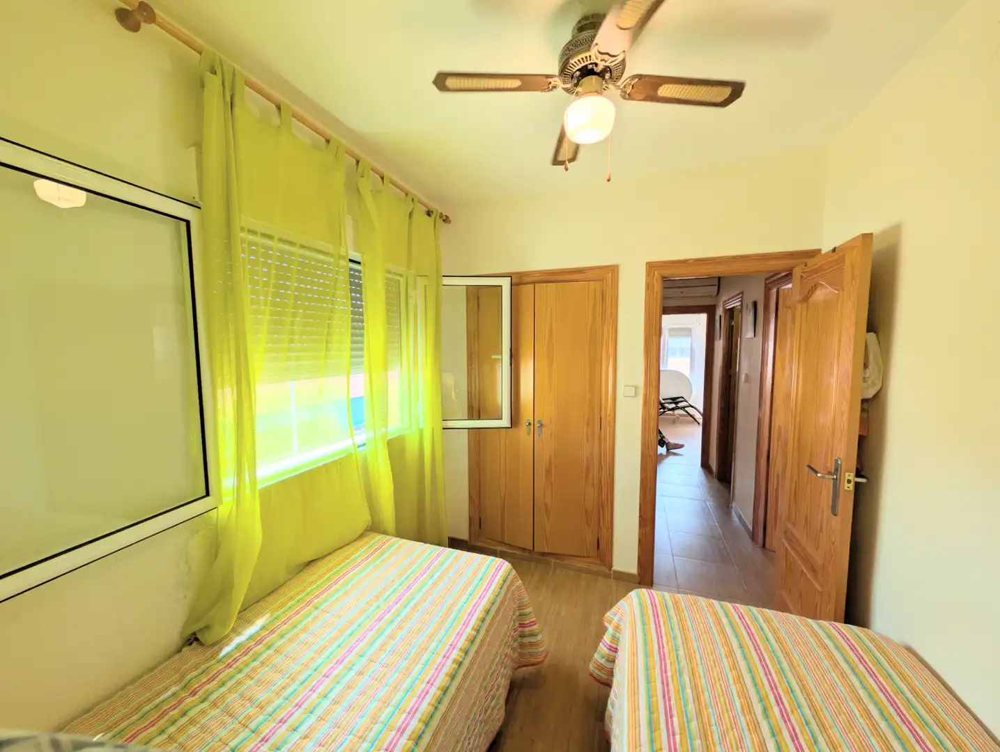Bedroom of Flat for sale in Cartagena  with Air Conditioner, Furnished and Balcony