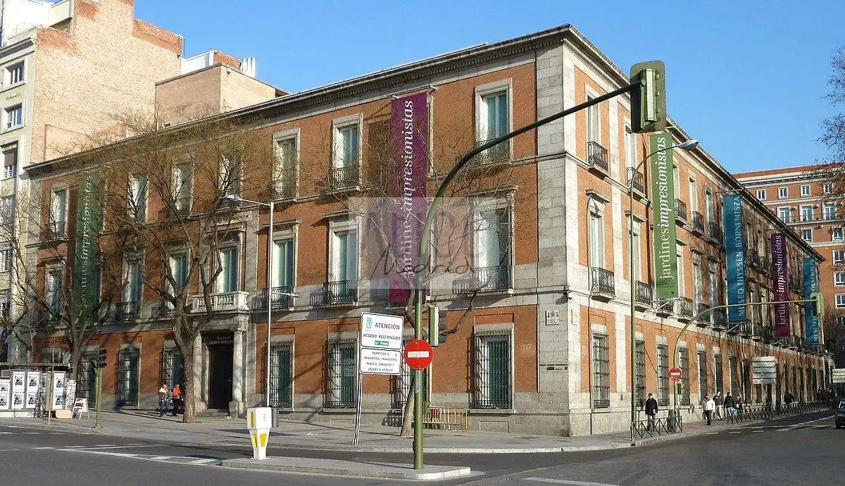 Pis de lloguer a del Prado, Cortes - Huertas