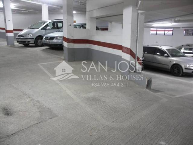 Garaje en Venta en San Juan