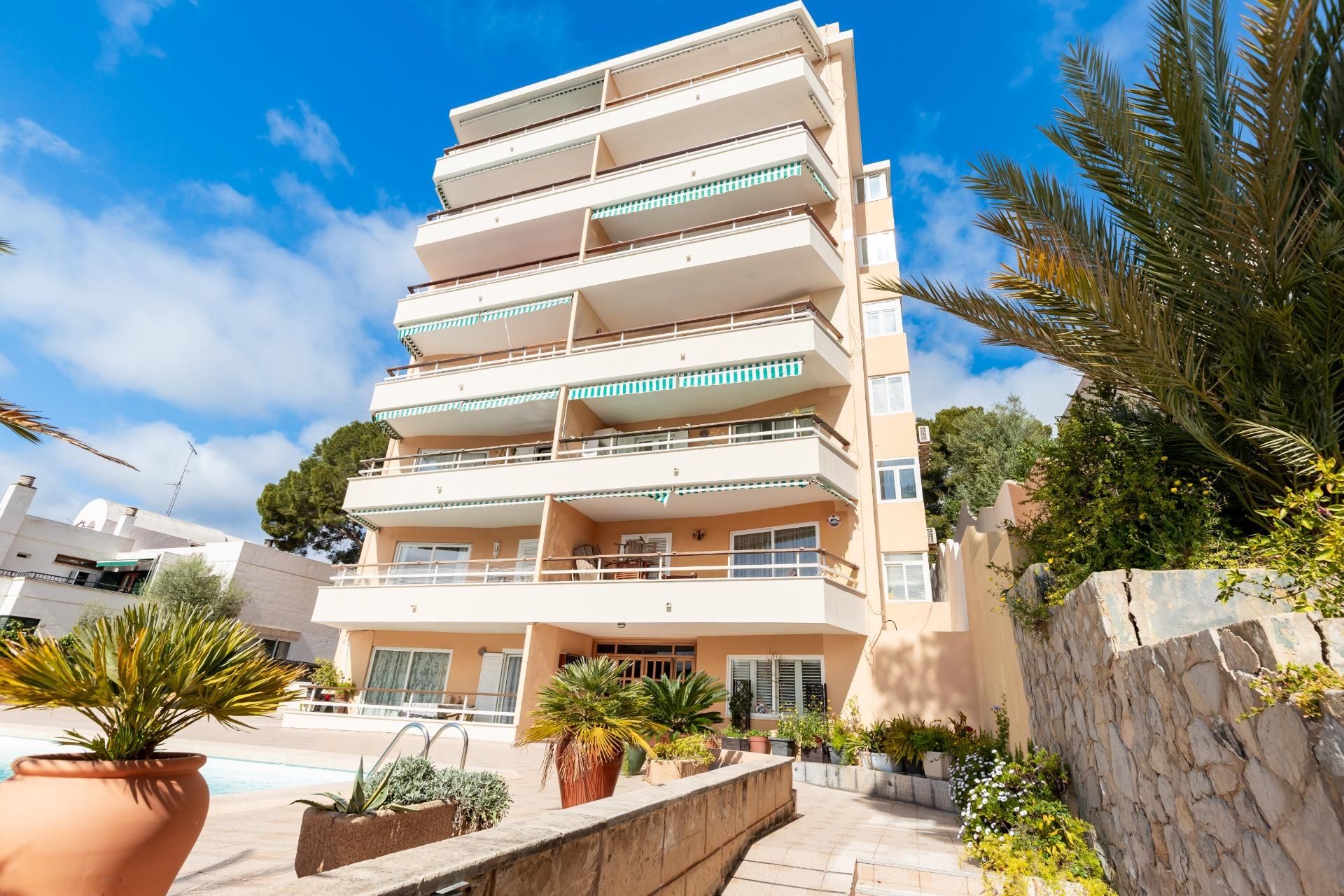 Vista exterior de Apartamento en venta en  Palma de Mallorca con Aire acondicionado, Jardín privado y Parquet