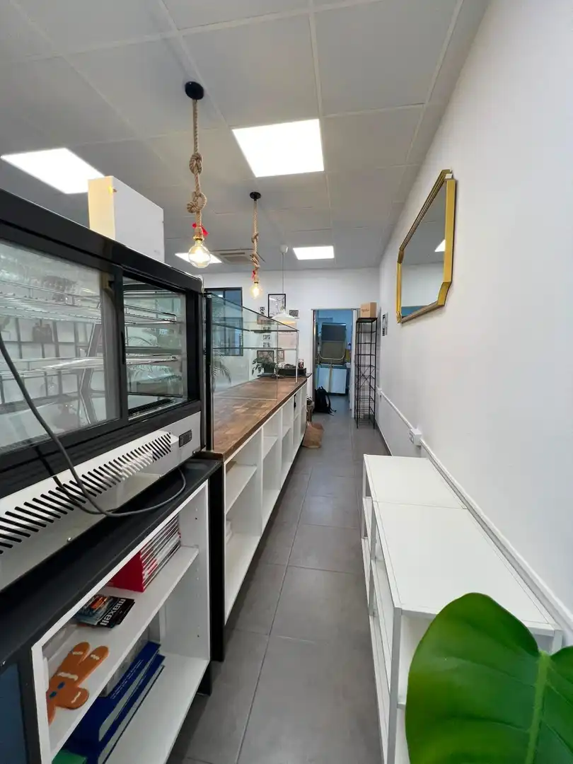 Business premises for sale in DR GMNEZ CANGA ARGUELLES, imagen 8