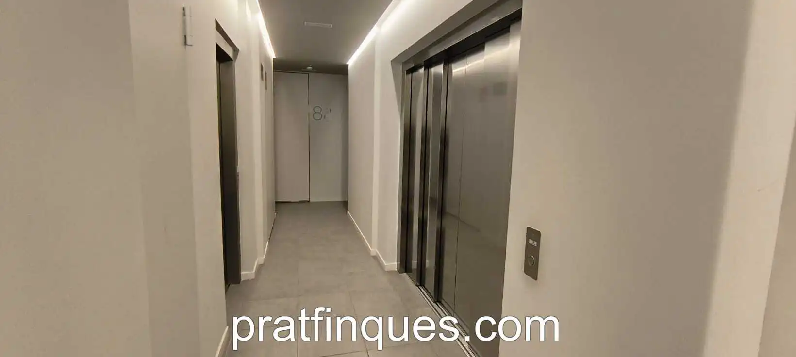 Wohnung zum Verkauf in L'Hospitalet de Llobregat mit Klimaanlage, Heizung und Parkett