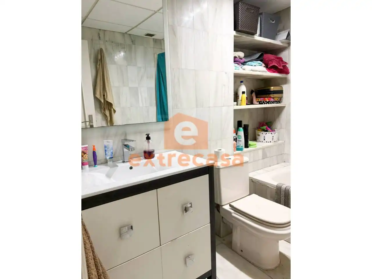 Baño de Apartamento en venta en Badajoz con Aire acondicionado