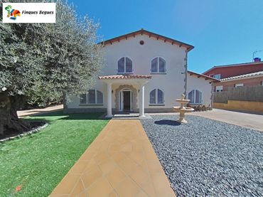 Villa avec jardin à vendre à Begues