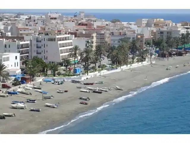 Außenansicht von Wohnung zur Miete in Albuñol mit Möbliert und Balkon