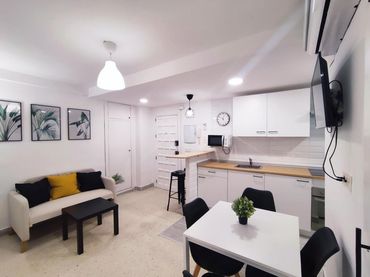 Erdgeschosswohnung mit Aufzug zum Verkauf in Calle Julio Moreno Dávila